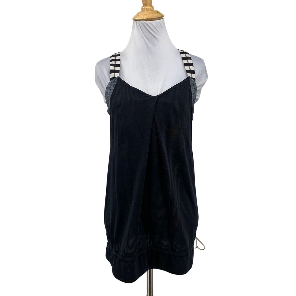 Lululemon Tank Top Womens 10 Black Rest Less Layered Striped Sports Shelf Bra